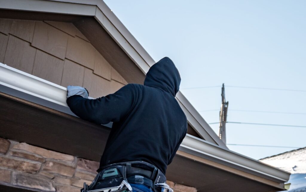 Professional Gutter Installater